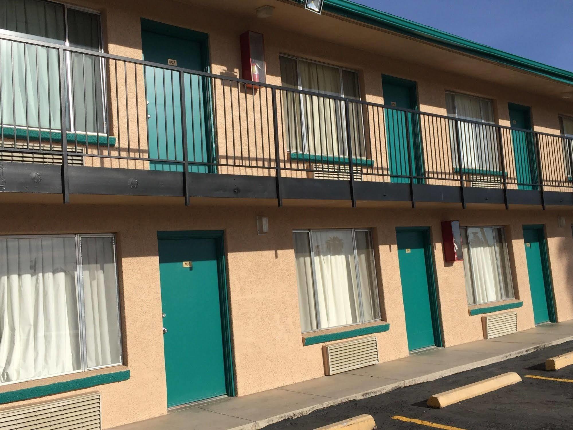 Amazon Motel Tucson Zewnętrze zdjęcie