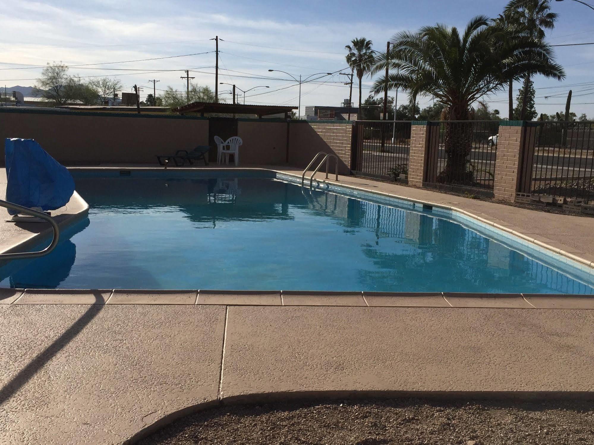 Amazon Motel Tucson Zewnętrze zdjęcie